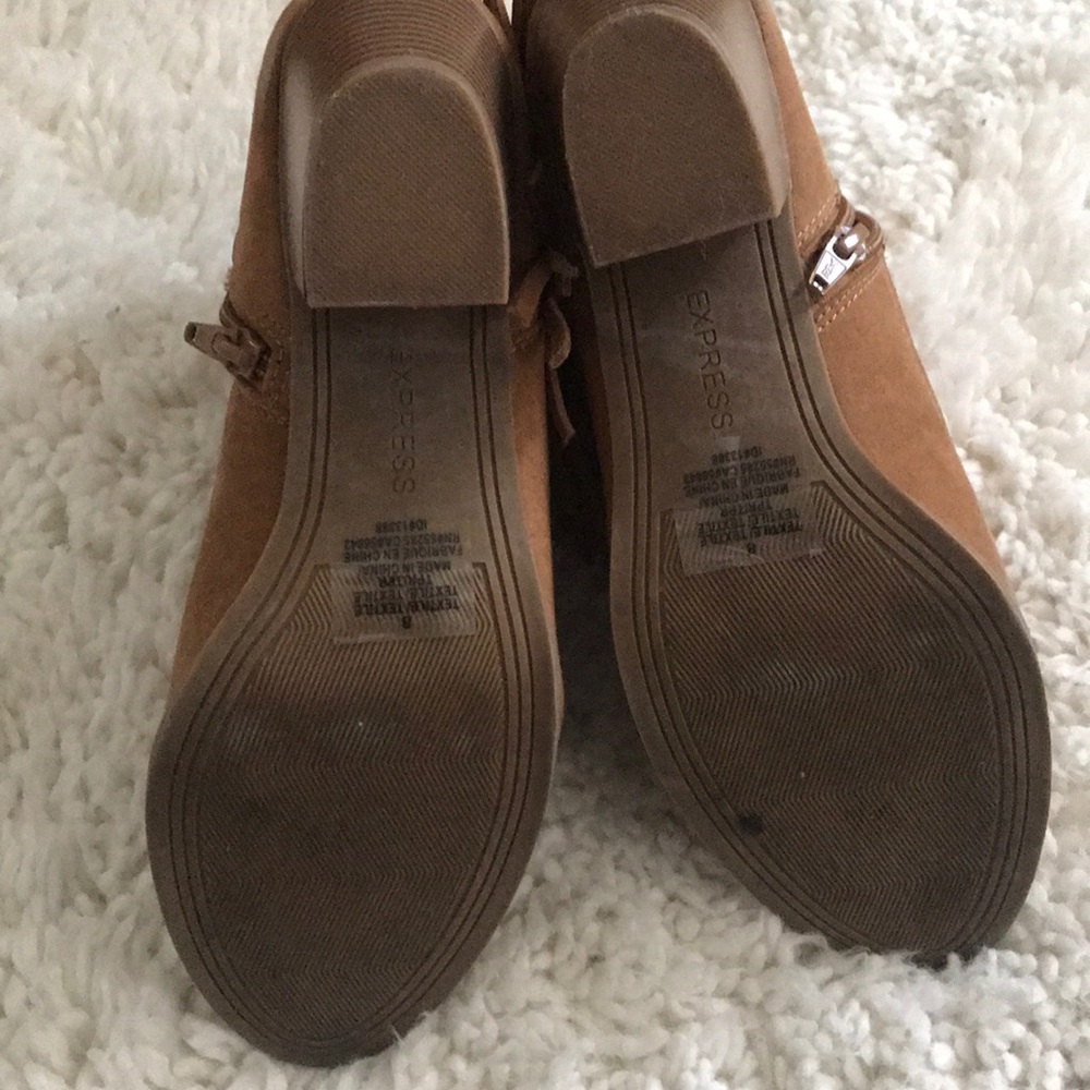 Express Booties - Picture 3 of 4